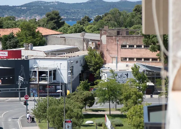 Nest Paulette * Zadar
