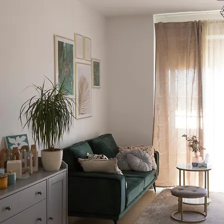 Nest Paulette شقة زادار